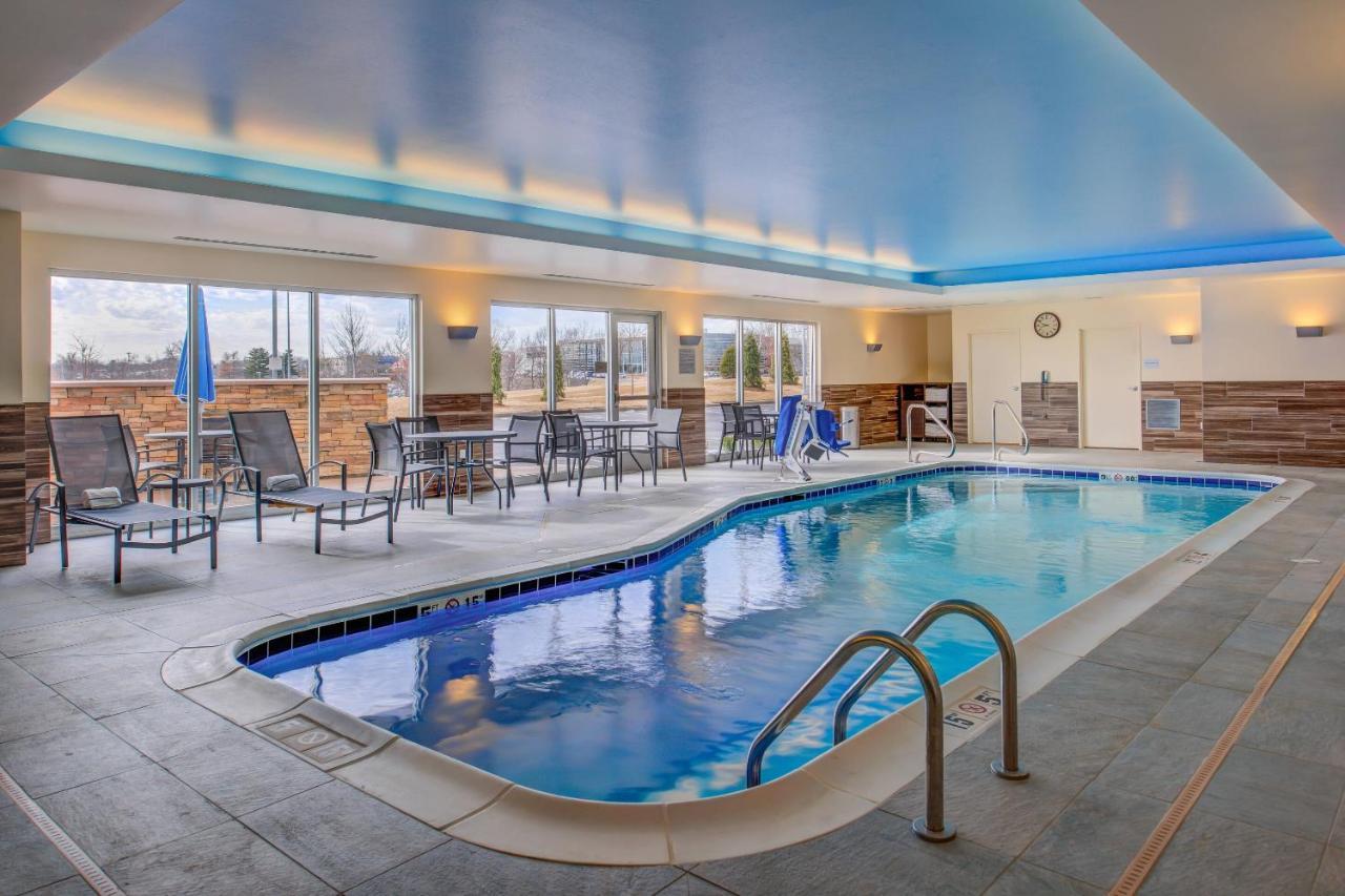 Fairfield Inn & Suites By Marriott St. Louis Westport Maryland Heights Exterior foto